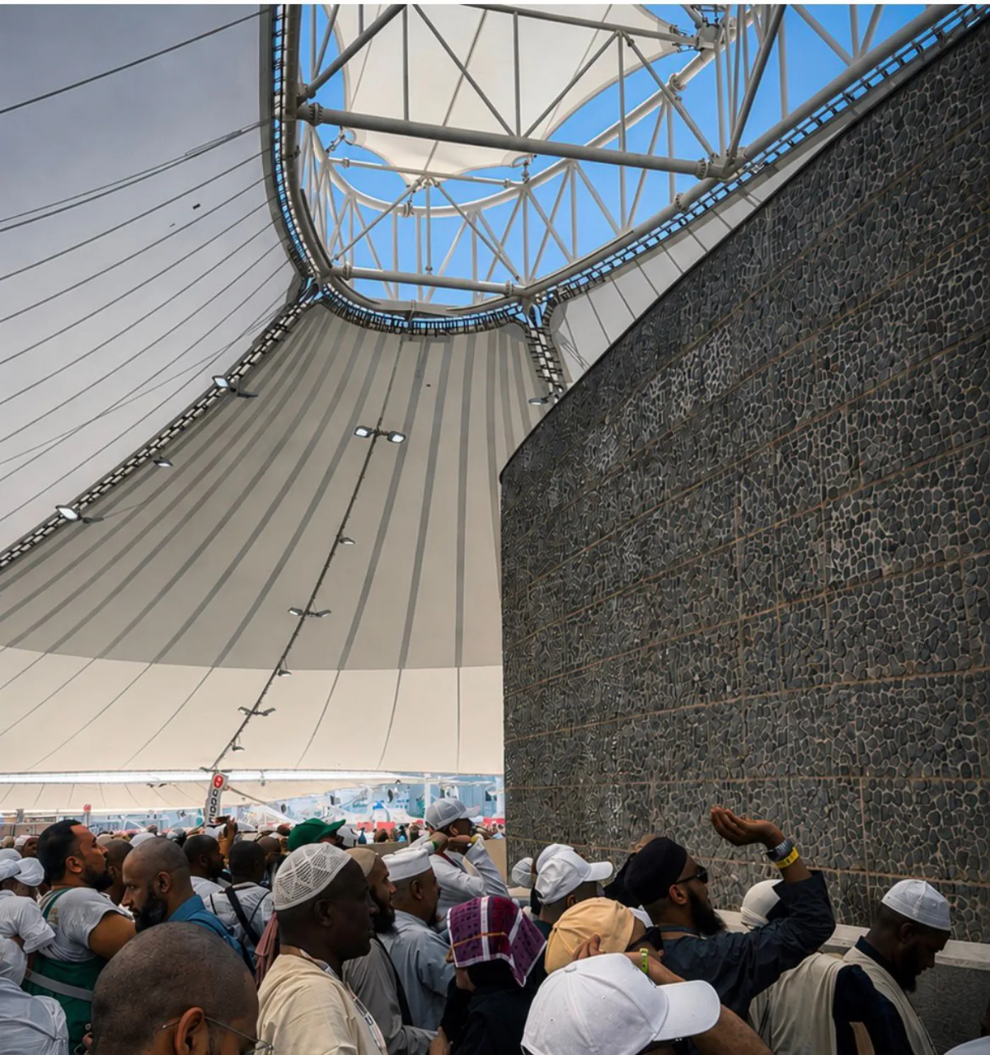 Pilger bei der Hadsch an den Jamarat